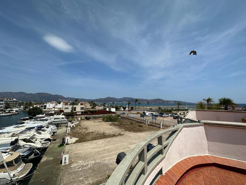 Cargols De Mar Villa Empuriabrava Exterior foto